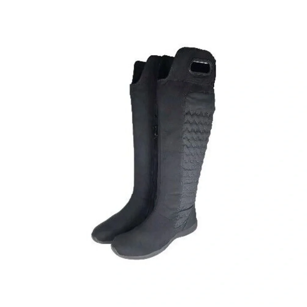 Patagonia Women's Fiona US8,5 Black PrimaLoft Quilted SidebZip Tall Boots